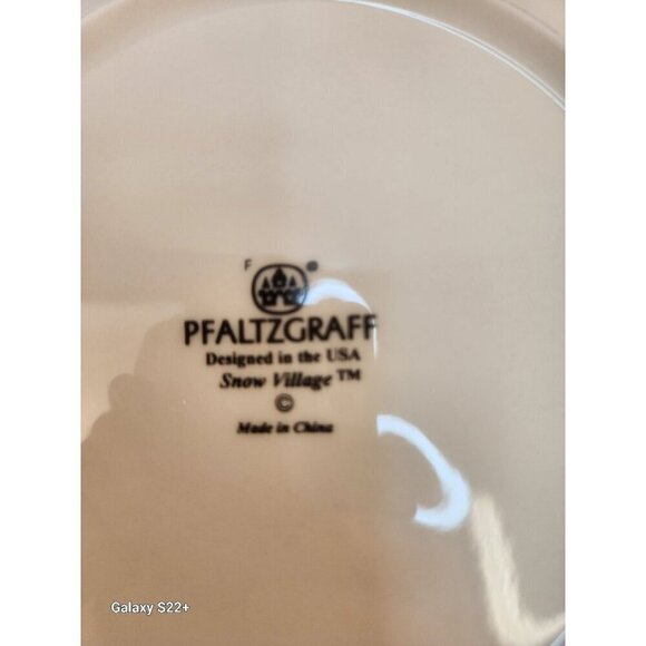 Christmas Pfaltzgraff Snow Village 11-inch Plates Holiday Dinnerware - Picture 3 of 10